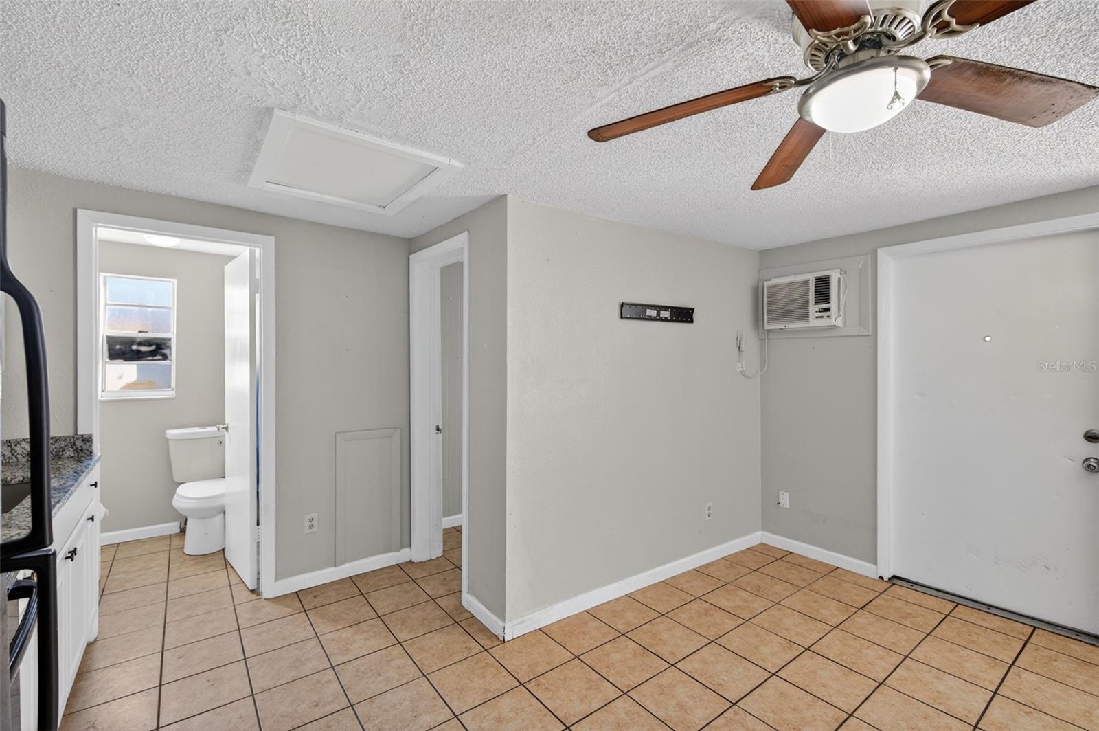 WASHINGTON TERRACE - Residential Lease