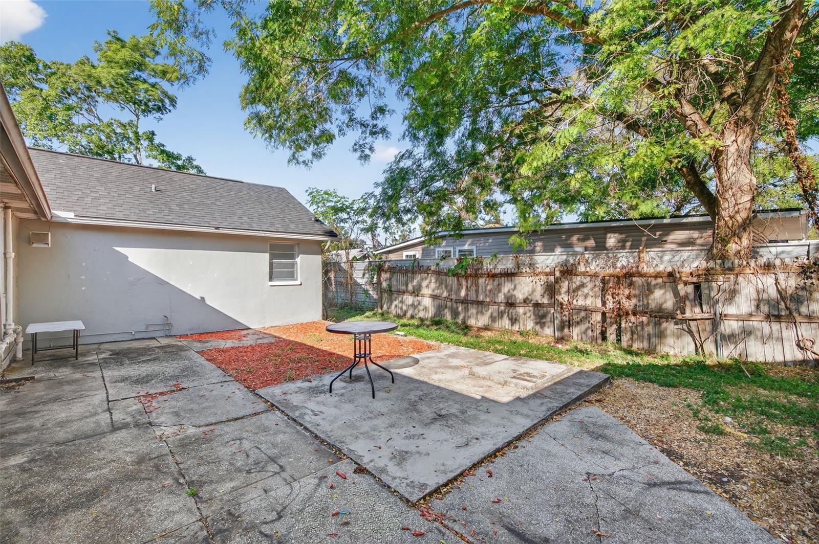 WASHINGTON TERRACE - Residential Lease