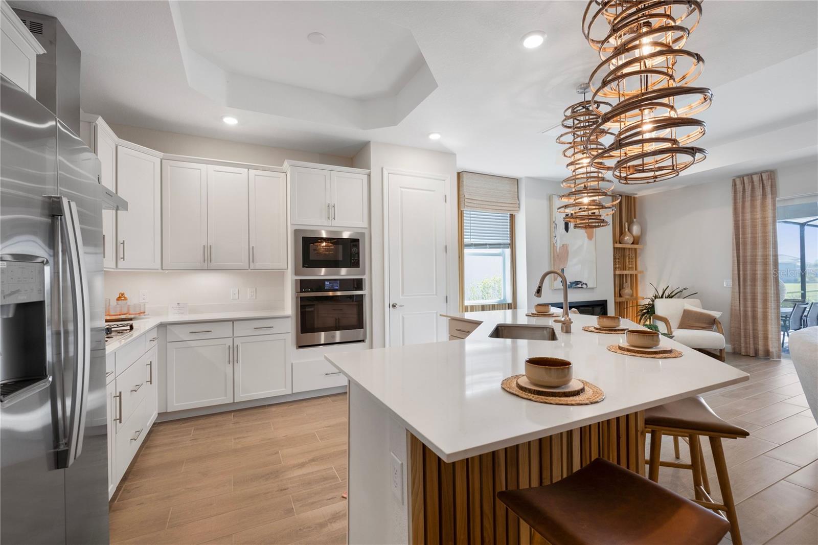 CALUSA COUNTRY CLUB - Residential