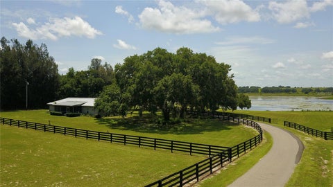 Tiny photo for 16945 W Phil C Peters Road, Winter Garden, FL 34787 (MLS # O6418208)