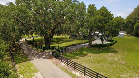 Tiny photo for 16945 W Phil C Peters Road, Winter Garden, FL 34787 (MLS # O6418208)