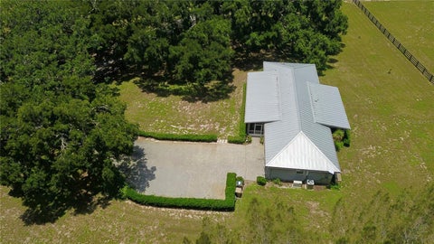 Tiny photo for 16945 W Phil C Peters Road, Winter Garden, FL 34787 (MLS # O6418208)