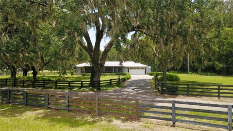 Tiny photo for 16945 W Phil C Peters Road, Winter Garden, FL 34787 (MLS # O6418208)