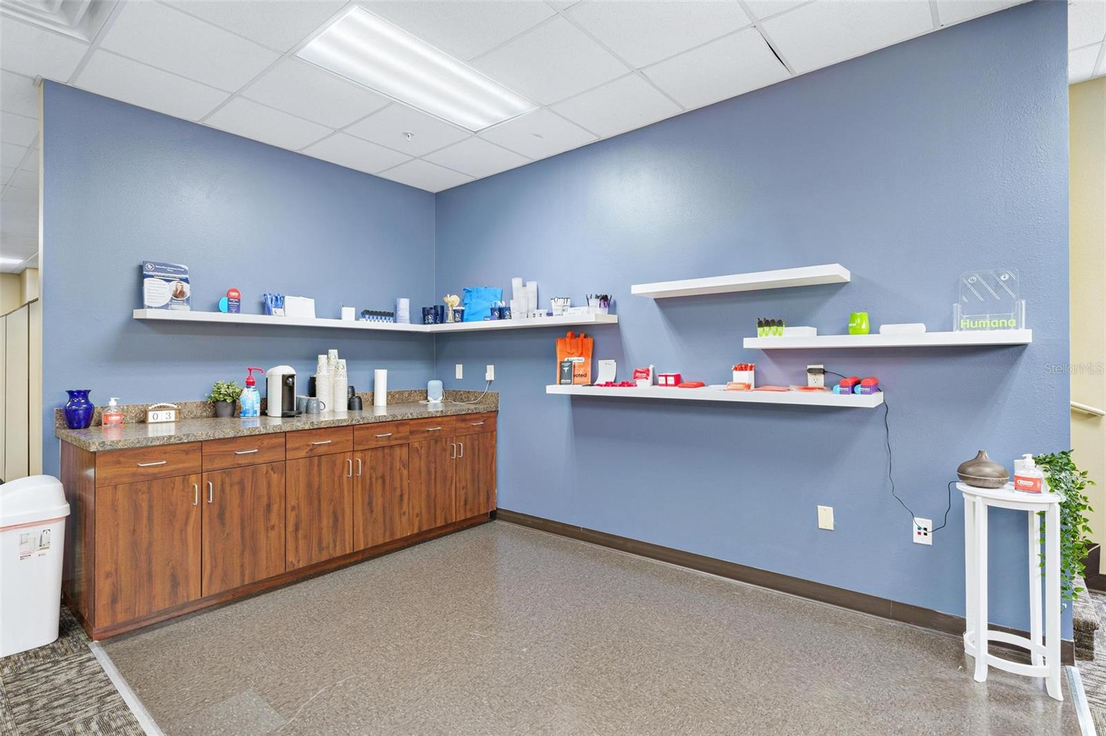 GREENLEAF BUS CENTRE - Commercial Sale