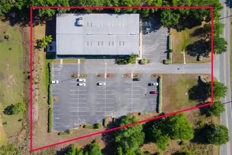 Tiny photo for 1904 Thomas Avenue, Leesburg, FL 34748 (MLS # G5095657)