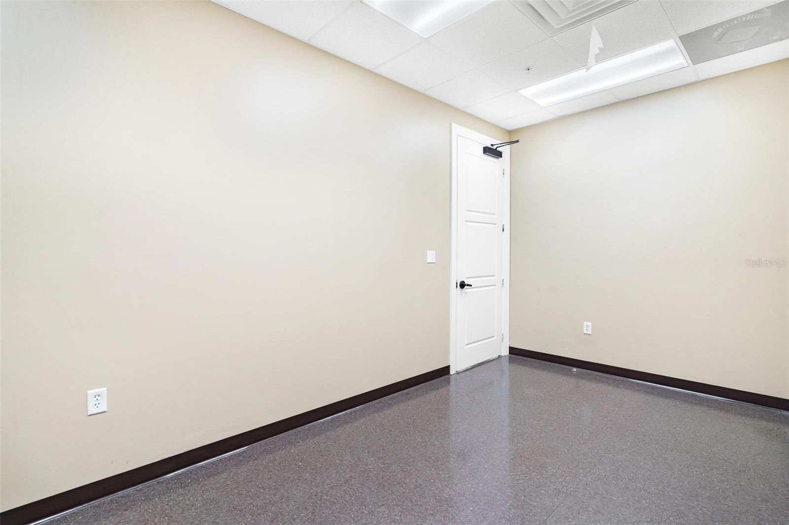 GREENLEAF BUS CENTRE - Commercial Sale