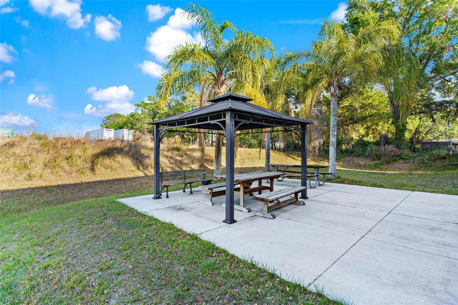 GREENLEAF BUS CENTRE - Commercial Sale