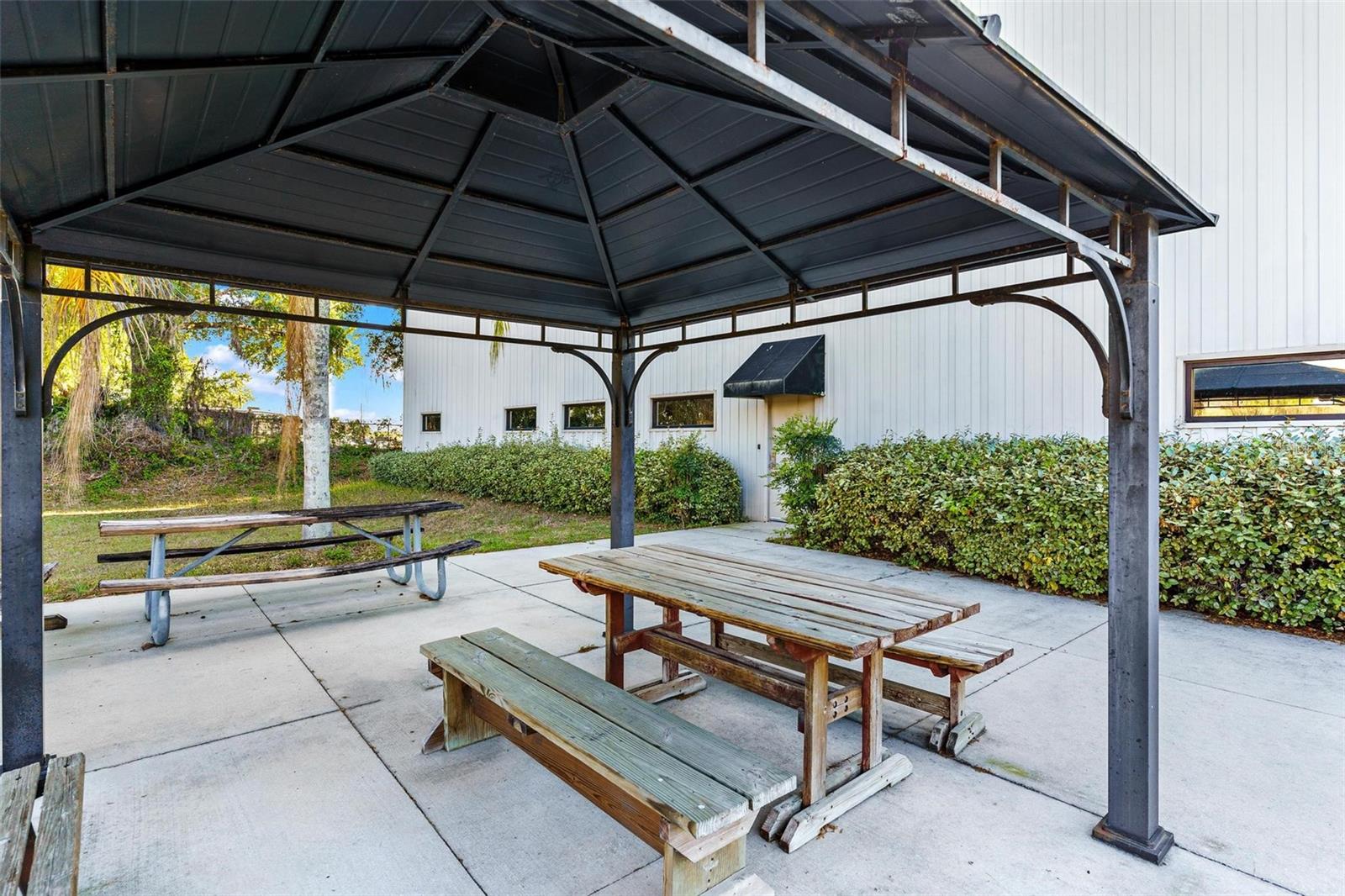 GREENLEAF BUS CENTRE - Commercial Sale