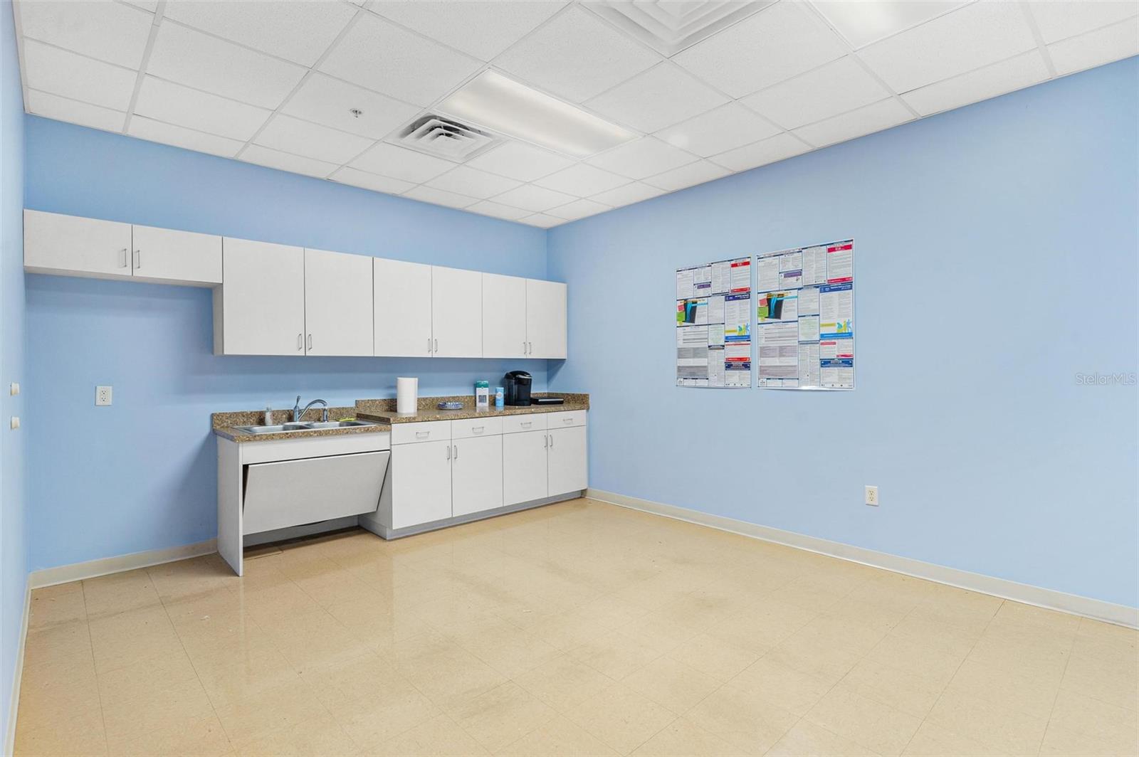 GREENLEAF BUS CENTRE - Commercial Sale