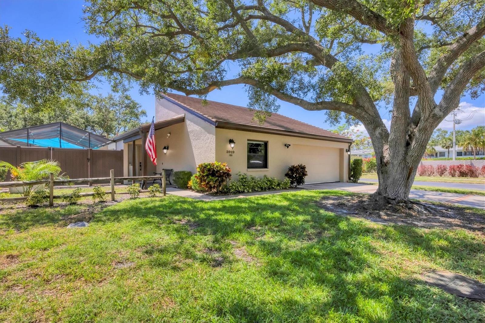 GLEN OAKS MANOR HOMES PH 2 - Residential