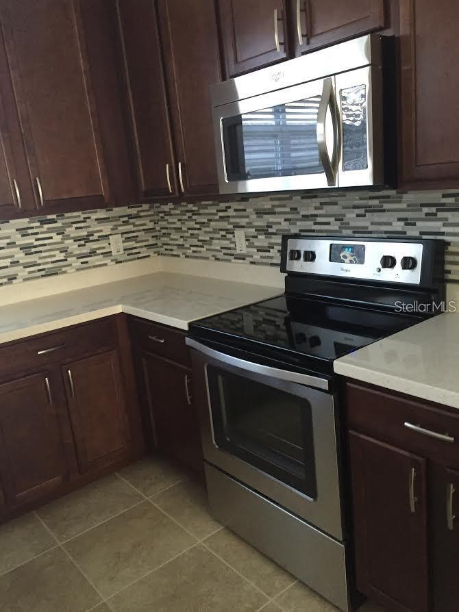 ASHLIN PARK PH 2 - Residential Lease