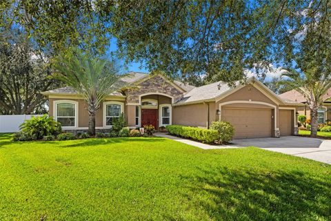 Photo of 2731 Durant Trails Boulevard, Dover, FL 33527 (MLS # TB8434967)