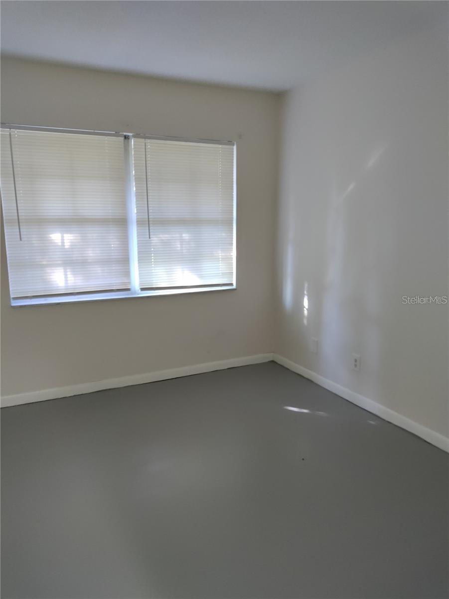 LAKE FOREST & LAKE FOREST NORTH - Residential Lease
