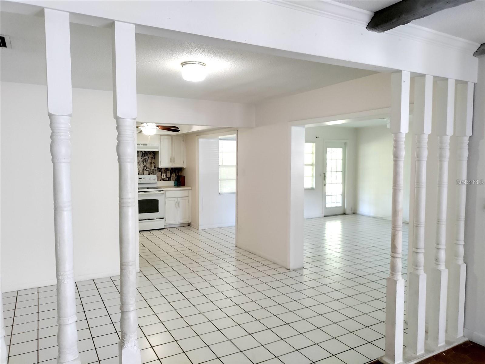 LAKE FOREST & LAKE FOREST NORTH - Residential Lease