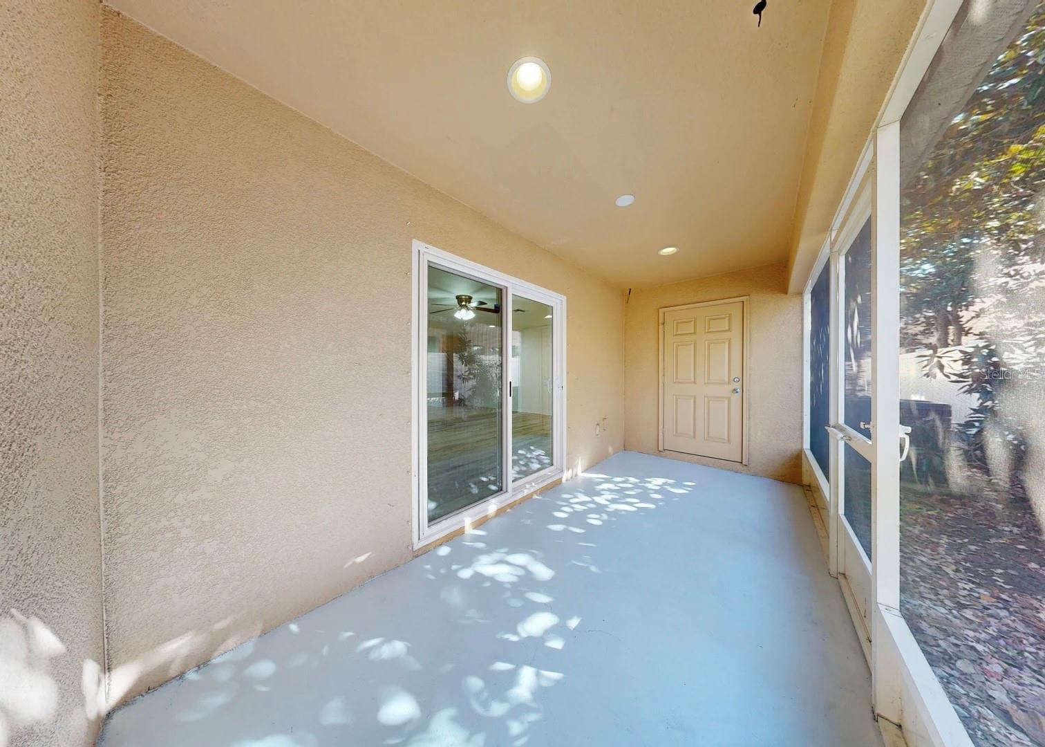 TUSCANY BAY - Residential