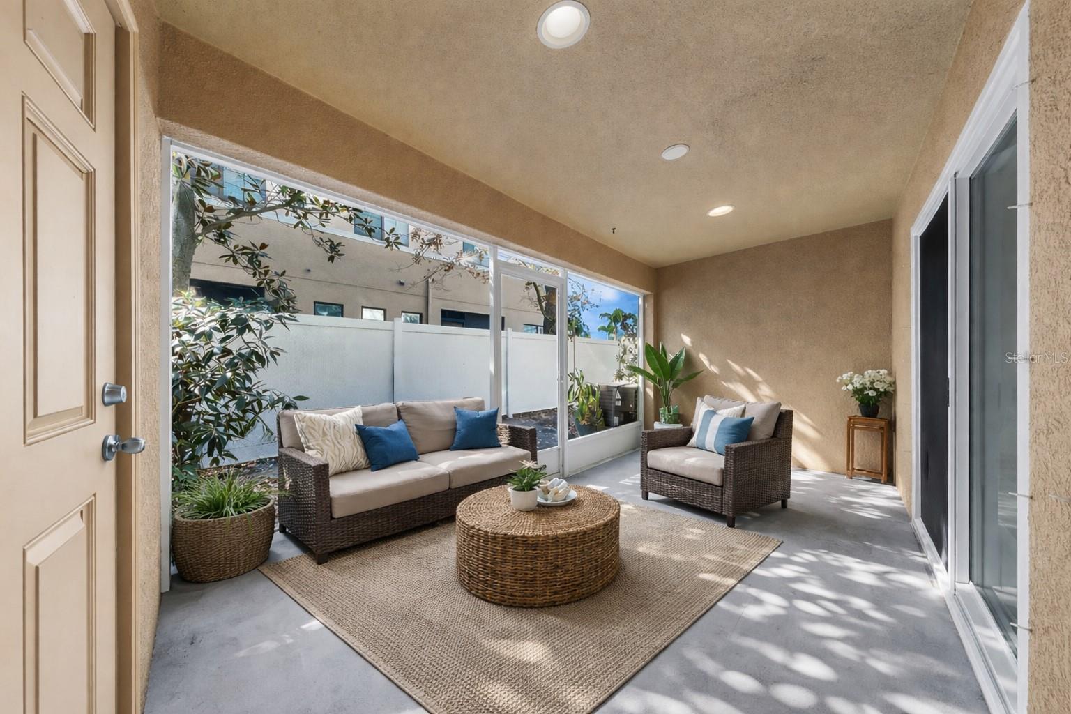 TUSCANY BAY - Residential