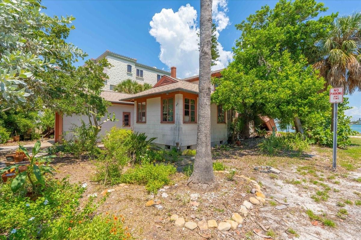 WEBSTERS MAP WARREN - Land