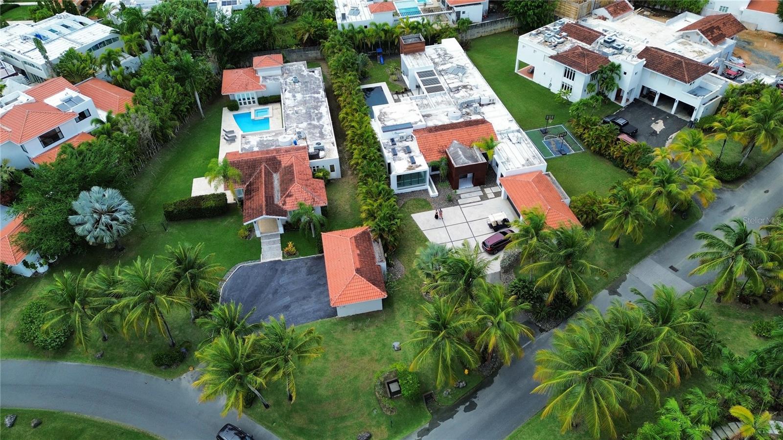 DORADO BEACH EAST - Residential