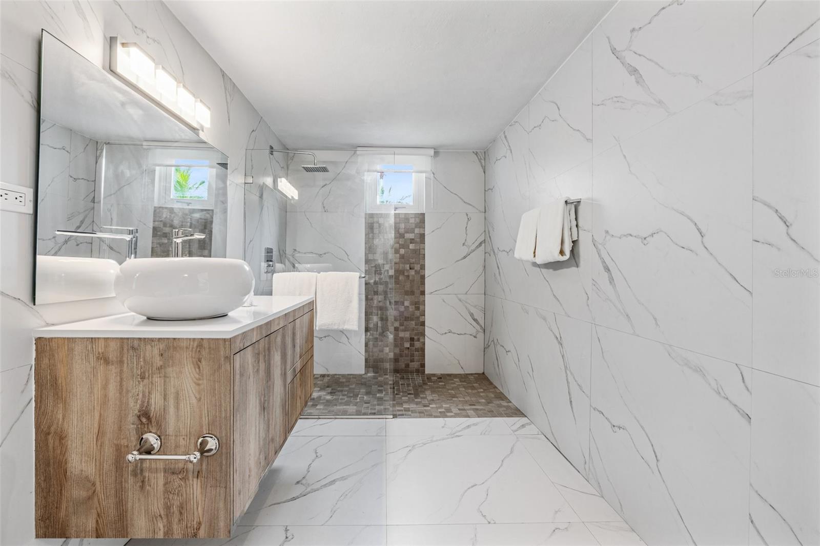 DORADO BEACH EAST - Residential