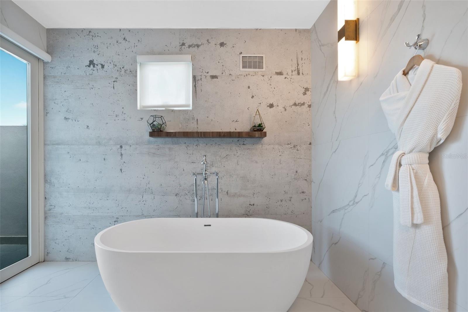 DORADO BEACH EAST - Residential