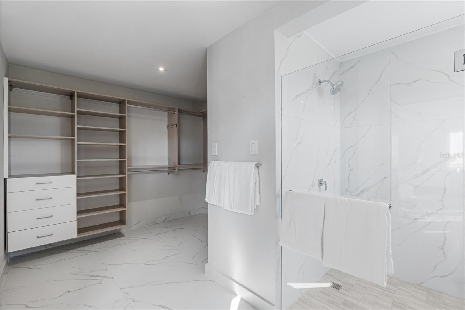 DORADO BEACH EAST - Residential