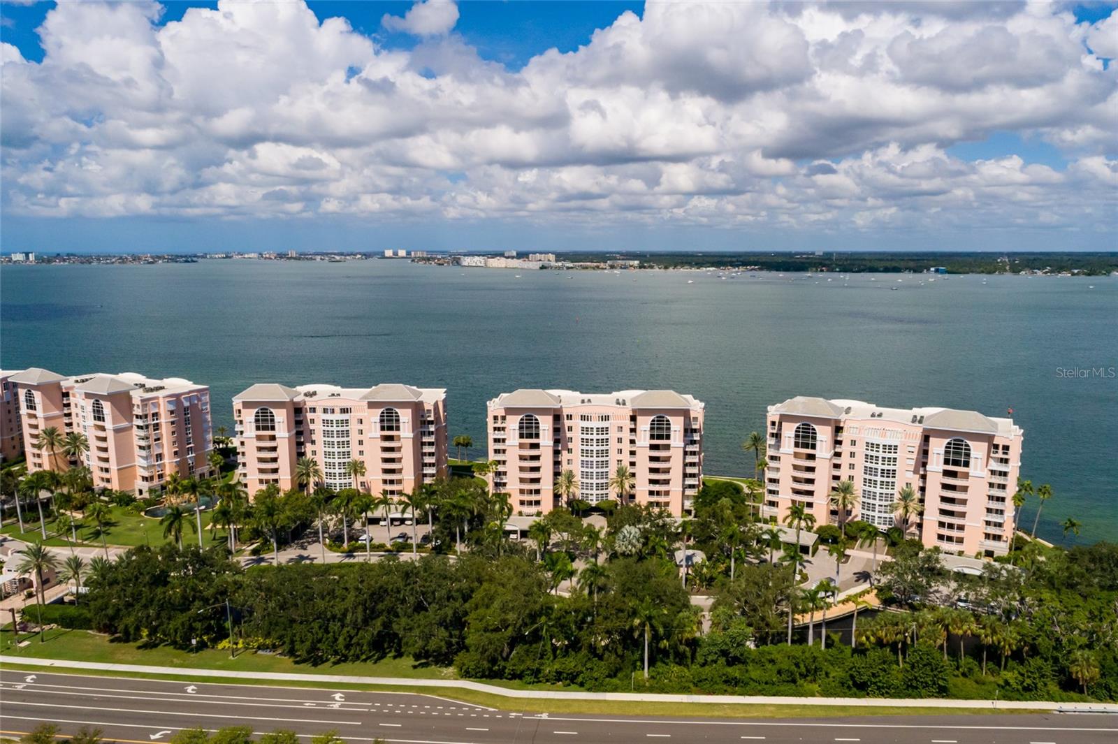 BACOPA BAY CONDO - Residential