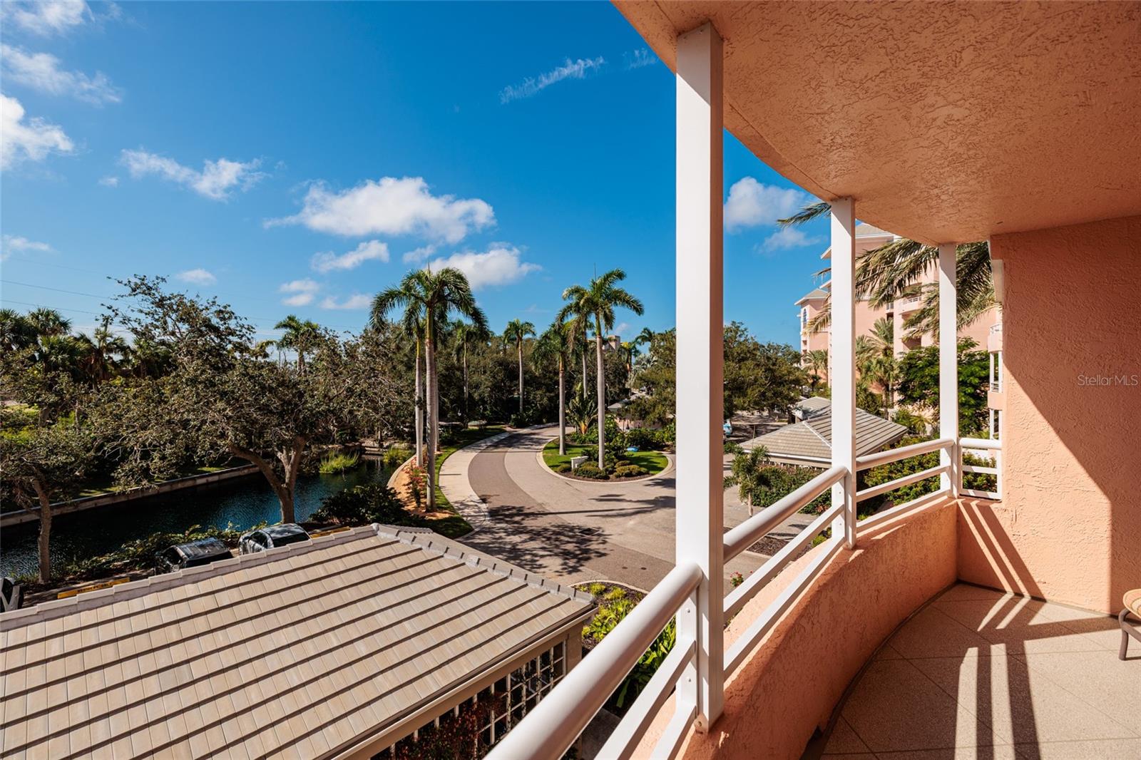 BACOPA BAY CONDO - Residential