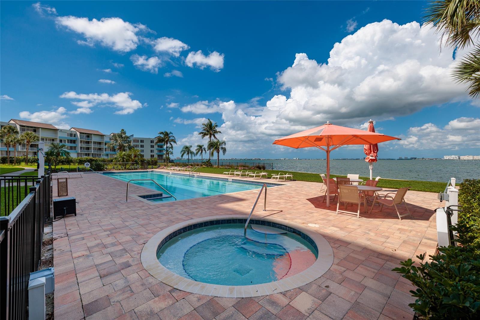 BACOPA BAY CONDO - Residential