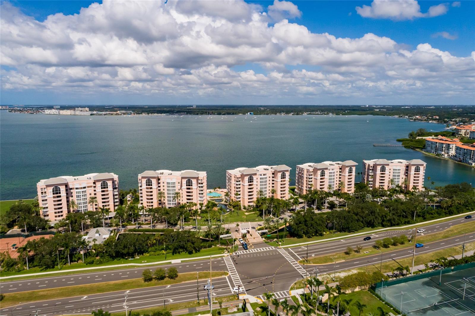 BACOPA BAY CONDO - Residential