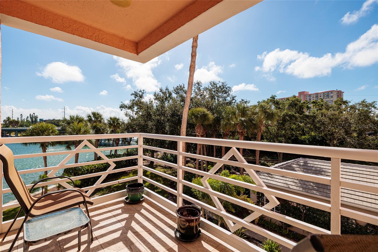 BACOPA BAY CONDO - Residential
