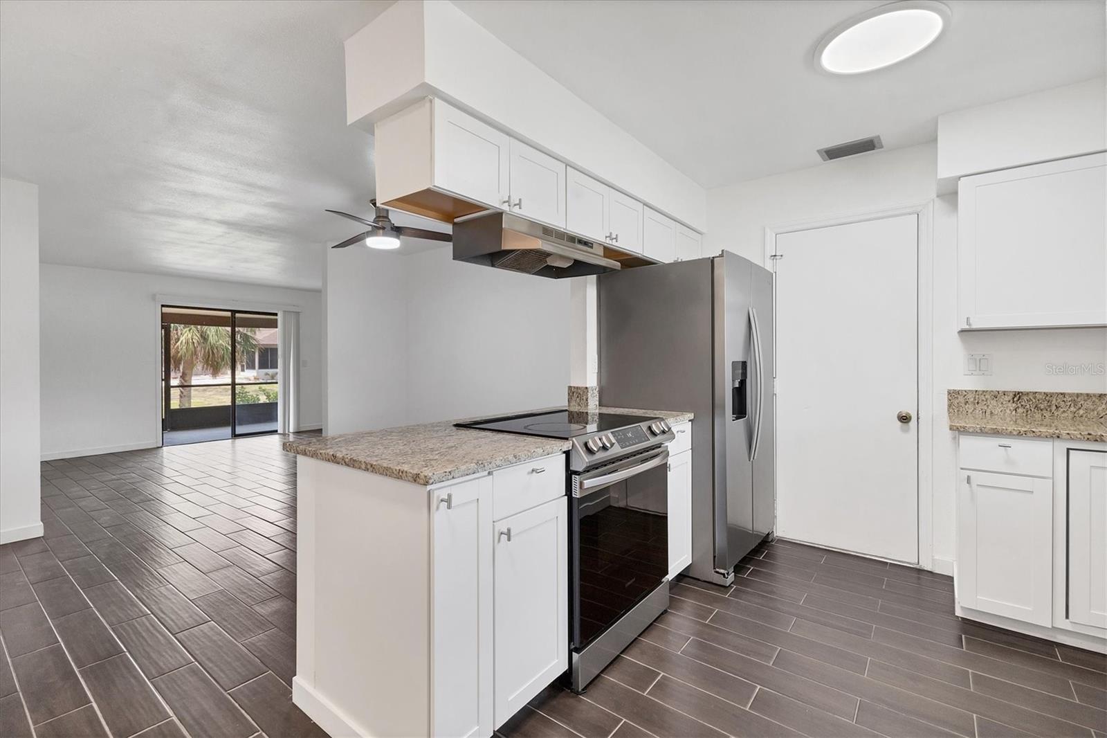 ROTONDA WEST OAKLAND HILLS - Residential Income