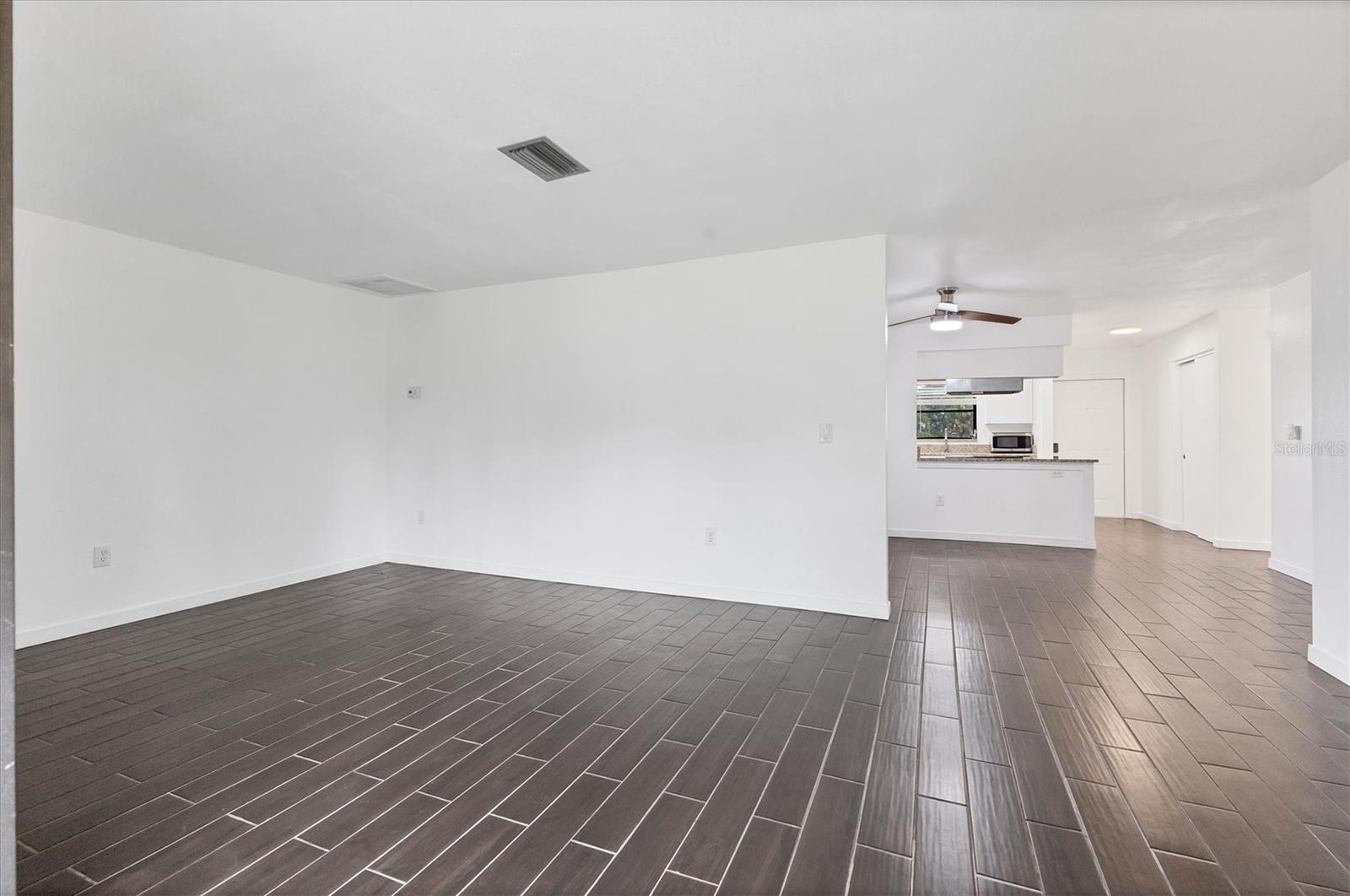 ROTONDA WEST OAKLAND HILLS - Residential Income