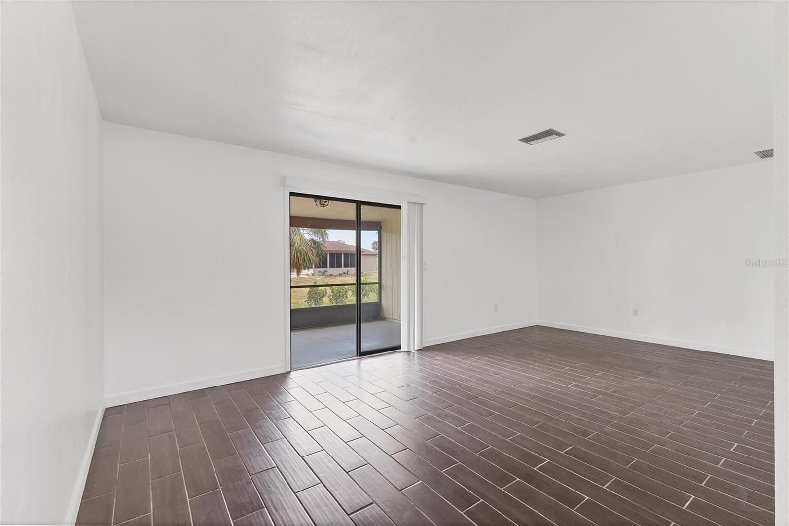 ROTONDA WEST OAKLAND HILLS - Residential Income