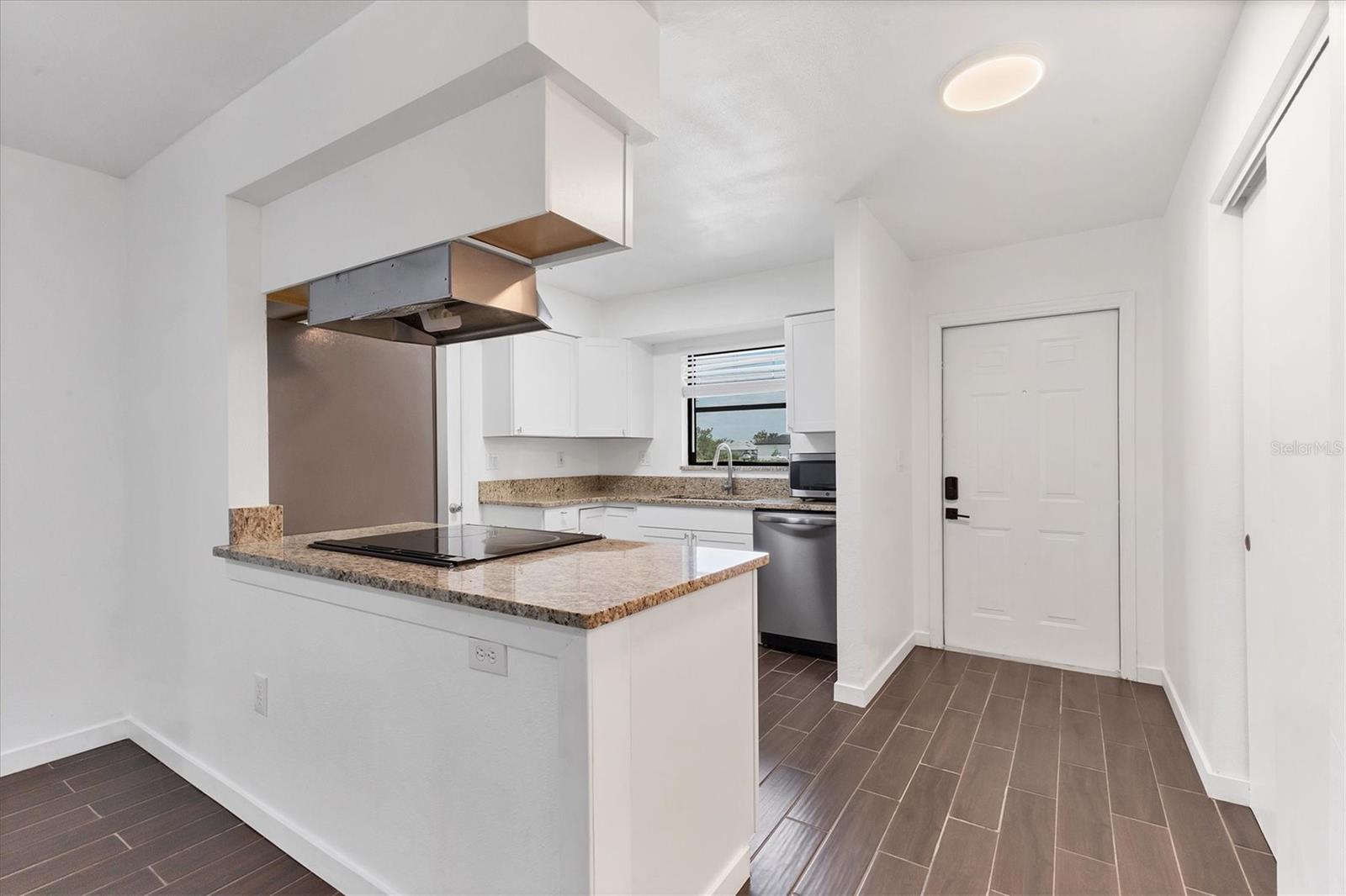 ROTONDA WEST OAKLAND HILLS - Residential Income