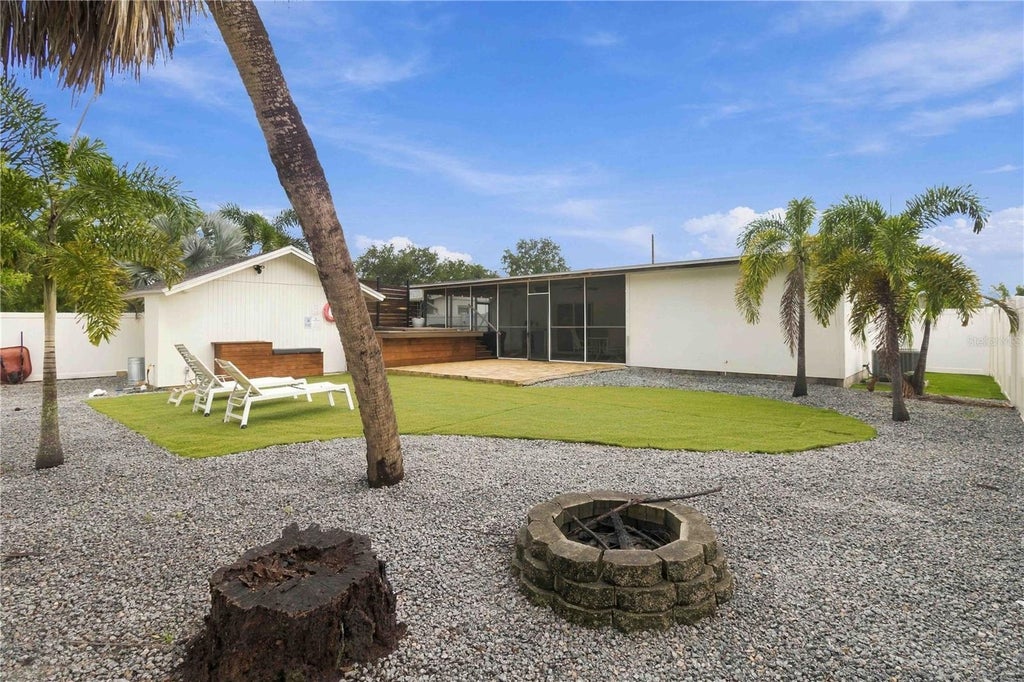 Photo of 6339 S Lansdale Circle, Tampa, FL 33616 (MLS # TB8555945)