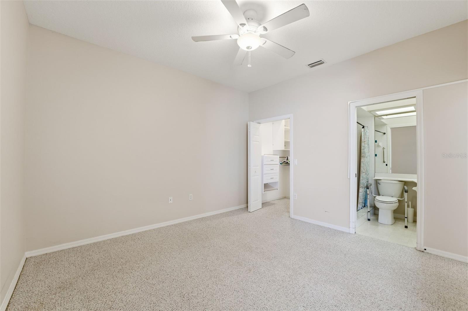 ROYAL OAKS SECOND ADD - Residential