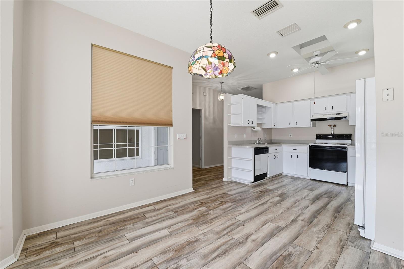 ROYAL OAKS SECOND ADD - Residential