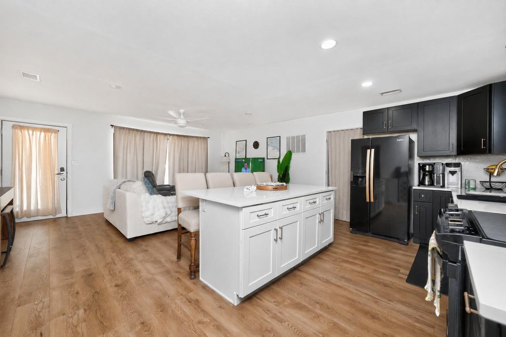 Photo of 409 W Ann Street, Punta Gorda, FL 33950 (MLS # C7529943)