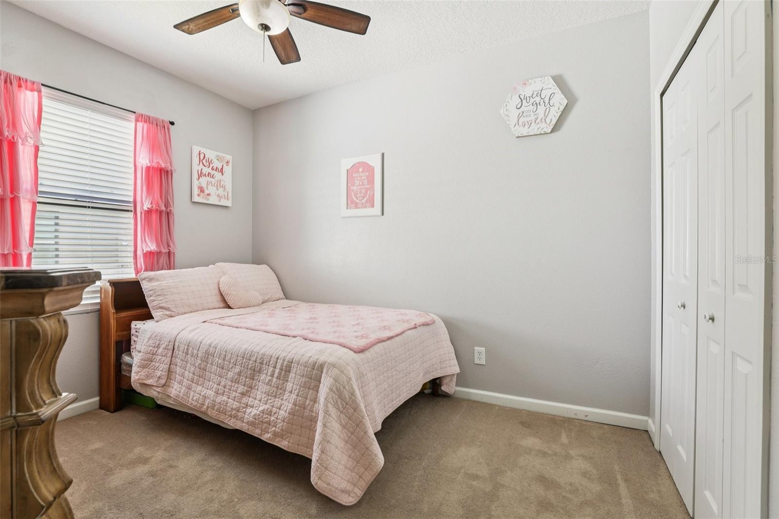 HUNTINGTON LAKES - Residential