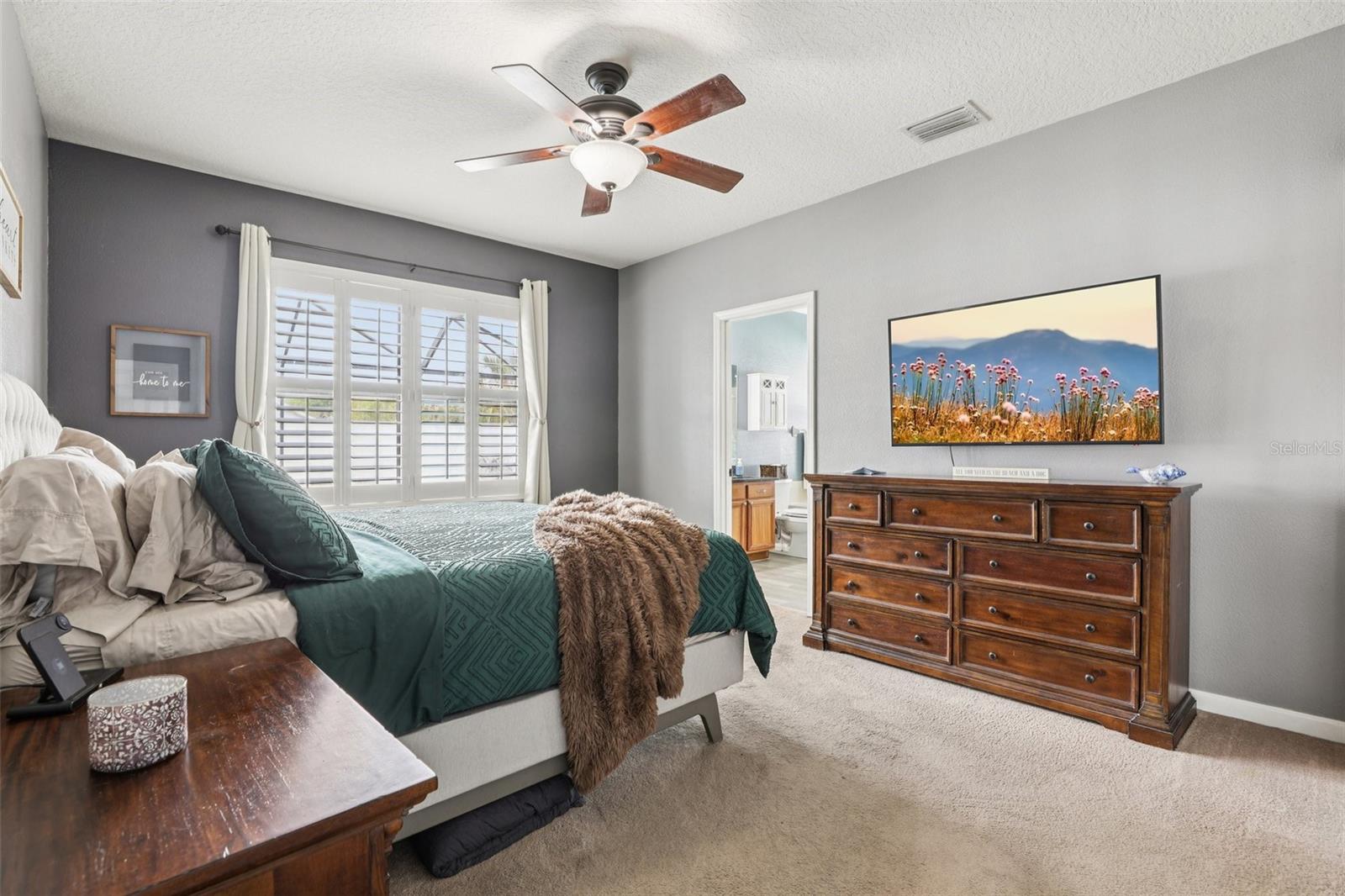 HUNTINGTON LAKES - Residential