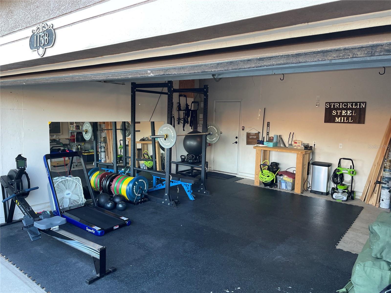 HUNTINGTON LAKES - Residential