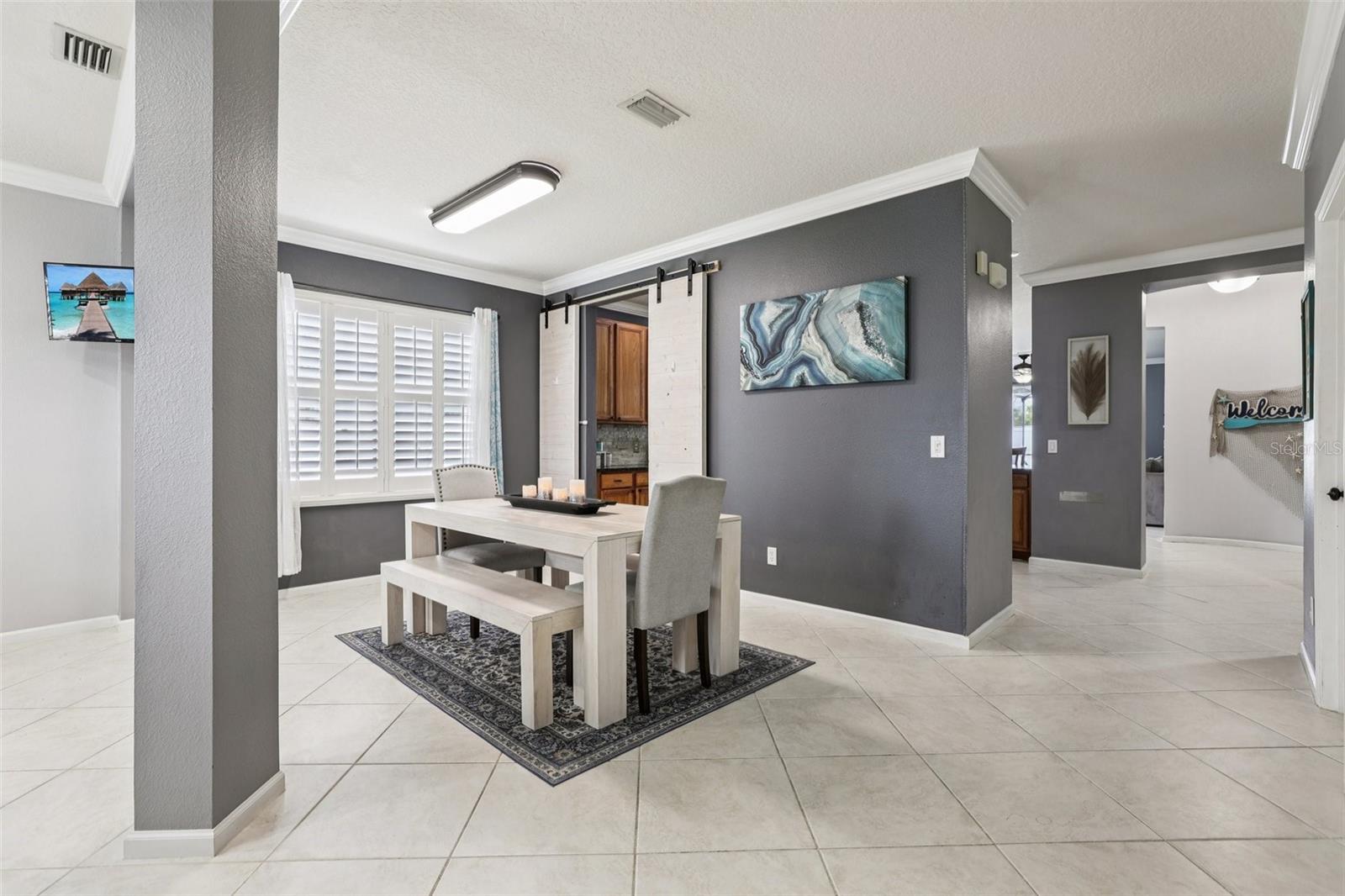 HUNTINGTON LAKES - Residential