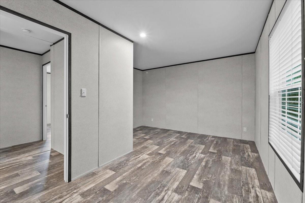 CHESTNUT HILL RANCHOS - Residential