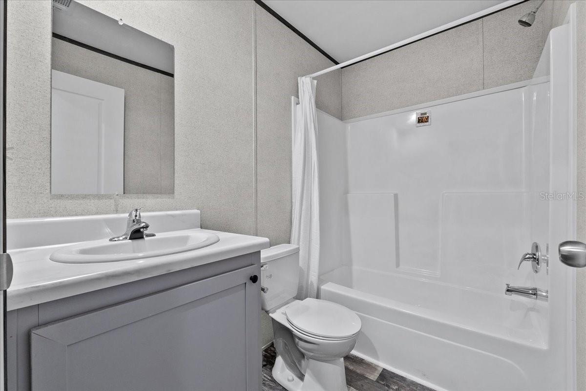 CHESTNUT HILL RANCHOS - Residential