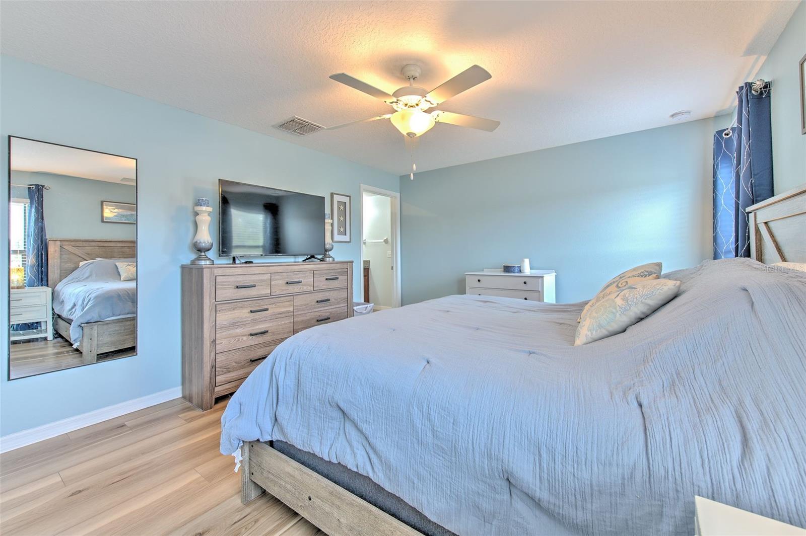 TWIN CREEKS PHASE I AND II - Residential