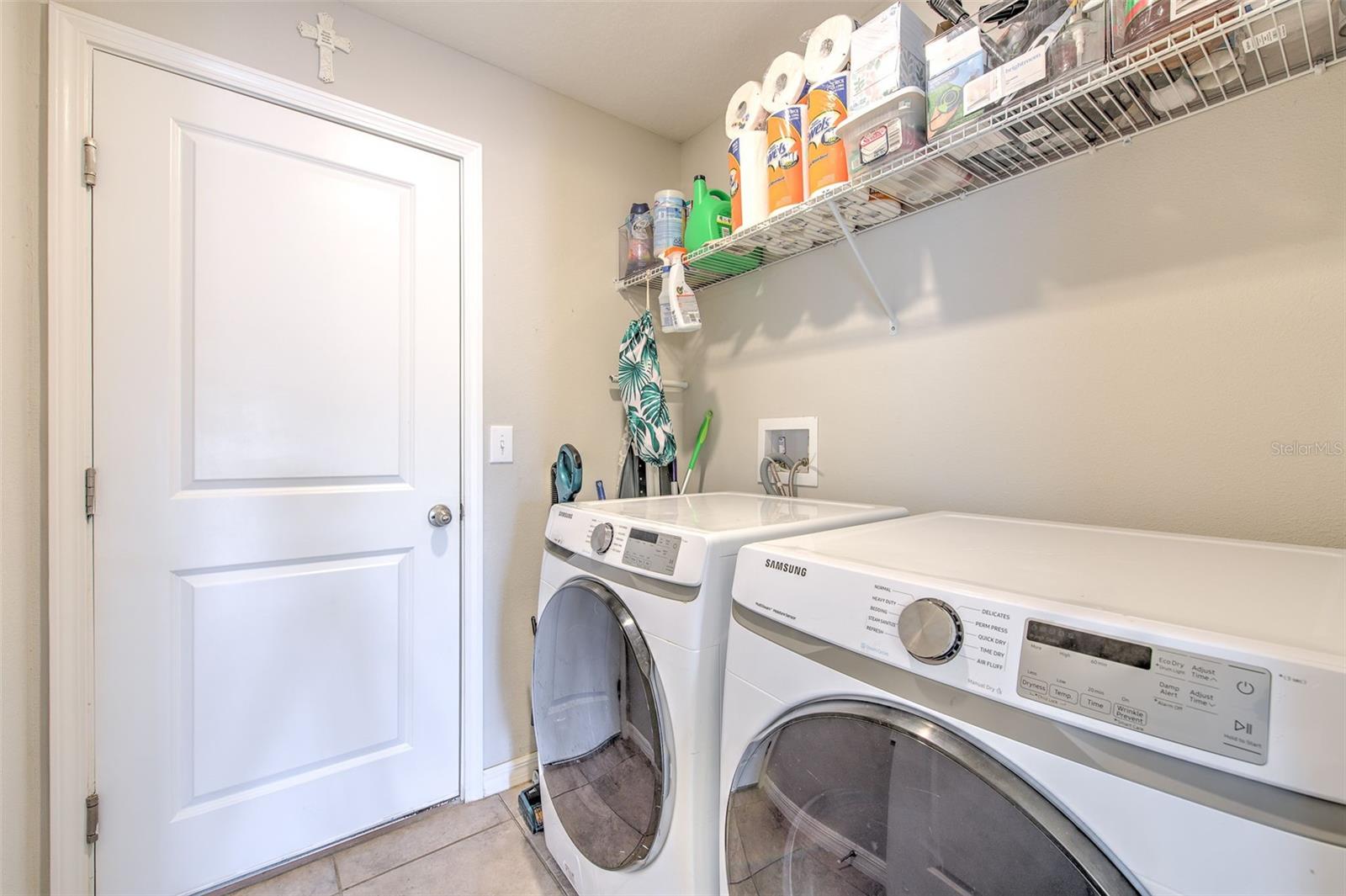 TWIN CREEKS PHASE I AND II - Residential