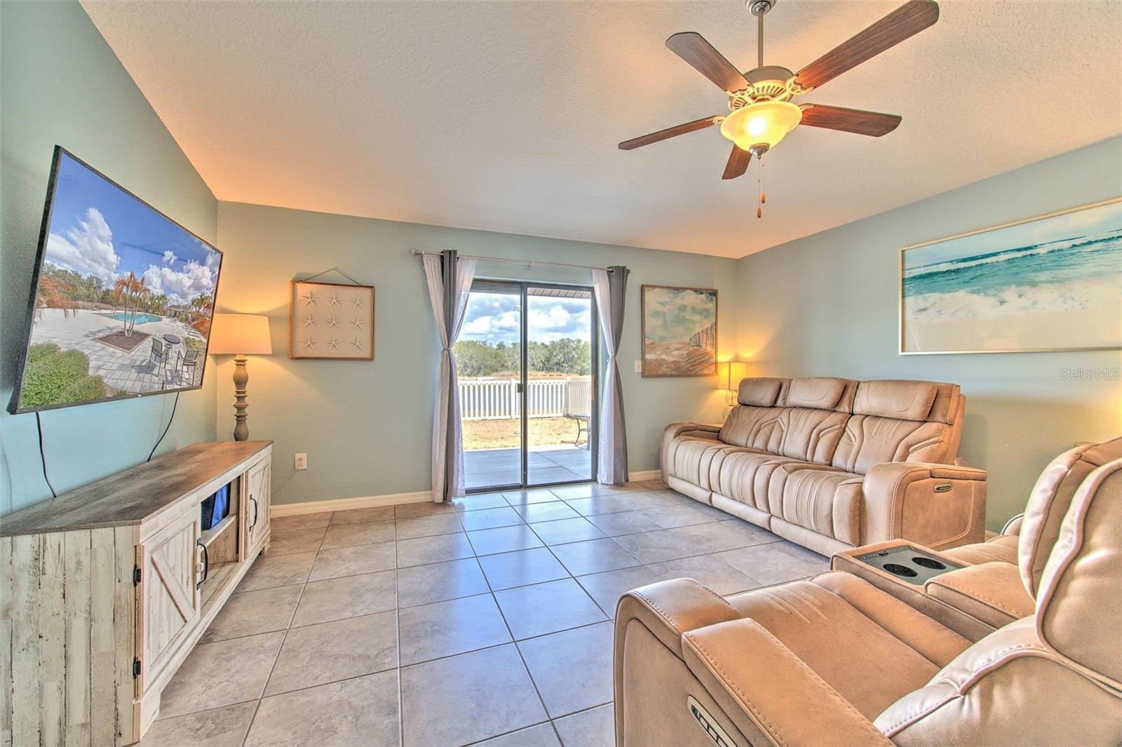 TWIN CREEKS PHASE I AND II - Residential