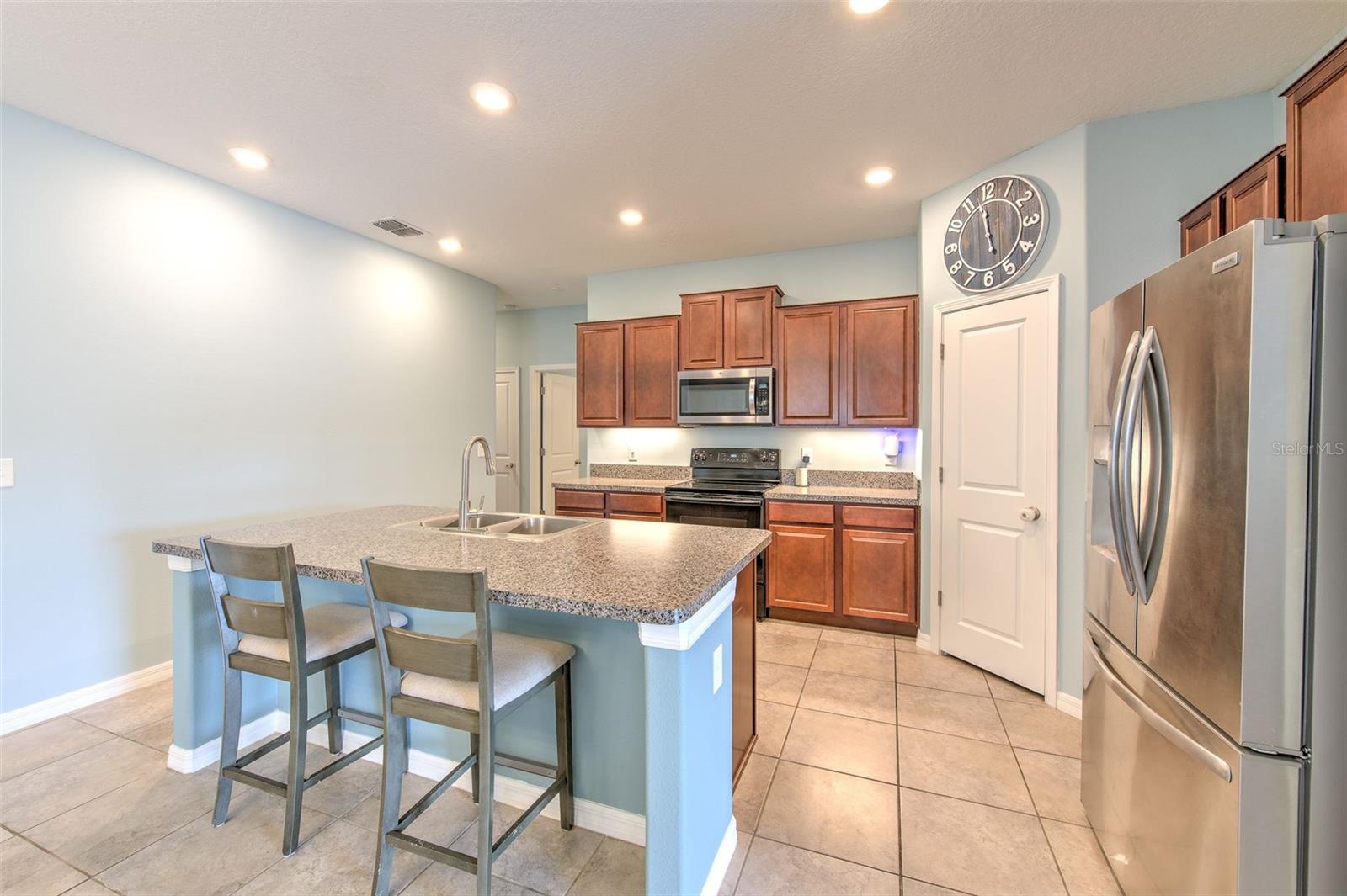 TWIN CREEKS PHASE I AND II - Residential