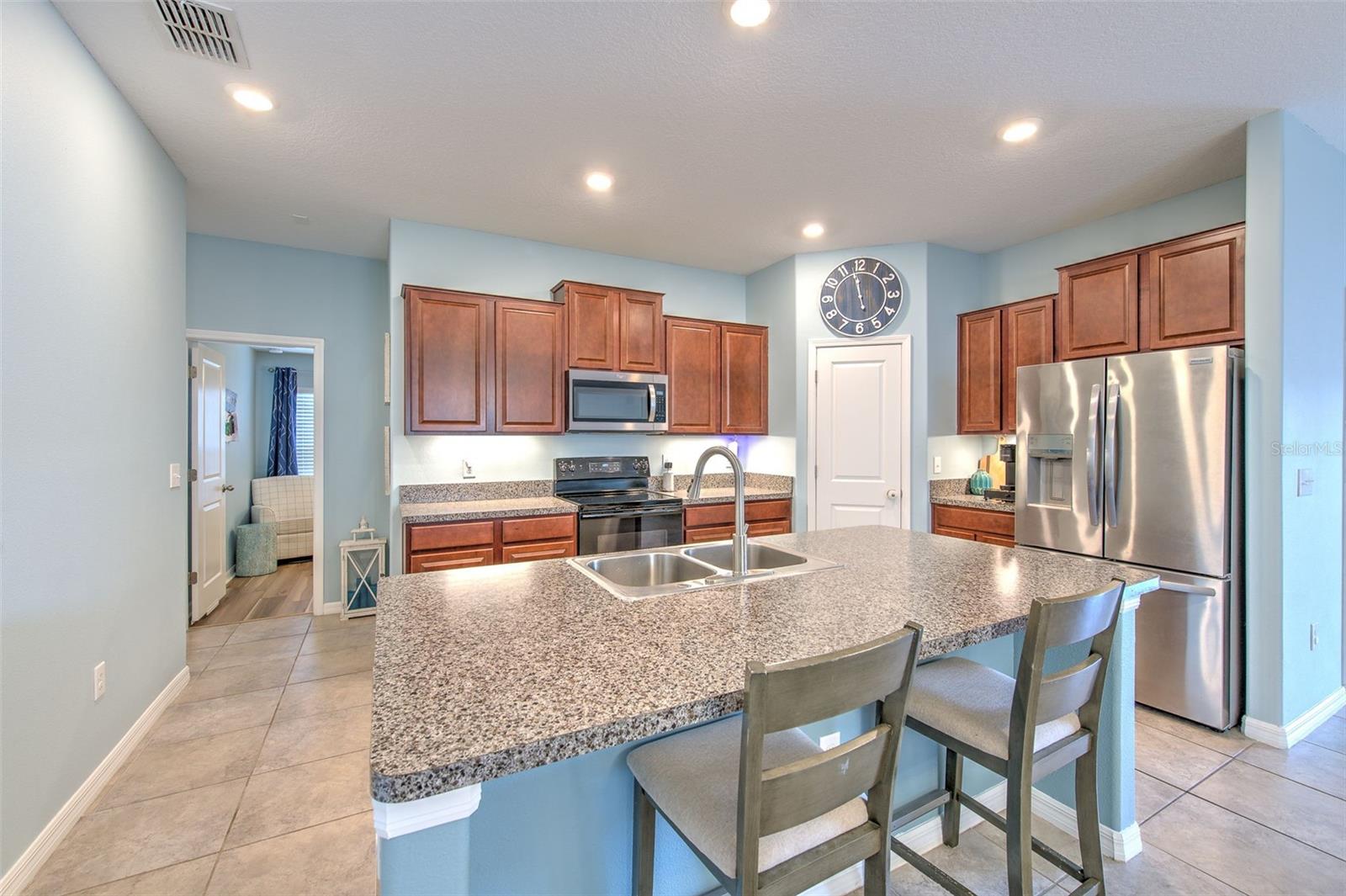 TWIN CREEKS PHASE I AND II - Residential