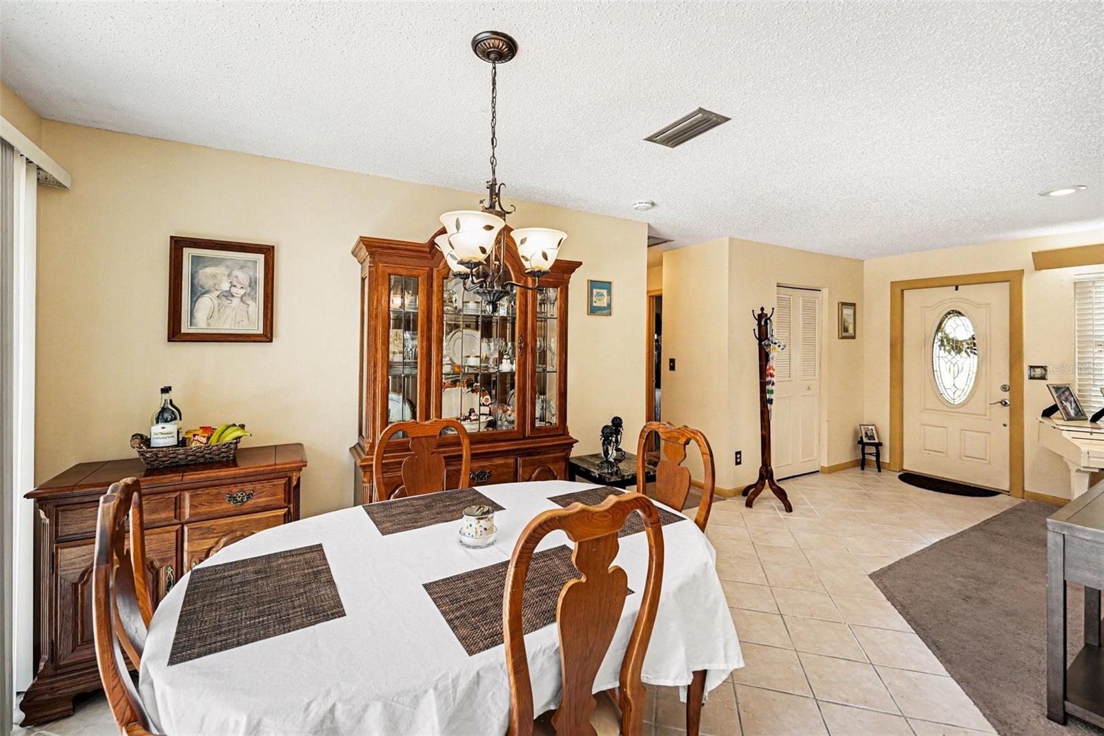 BONNIE BAY UNIT ONE - Residential